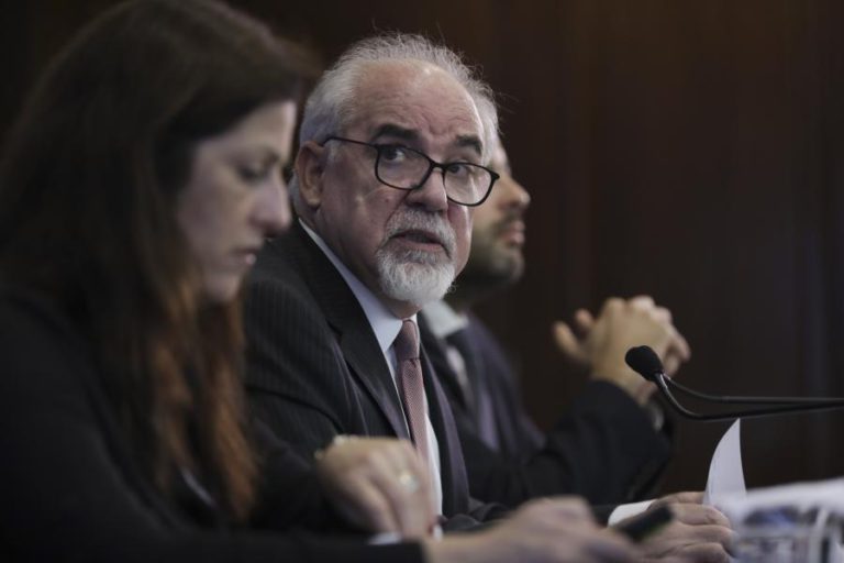 CERCA DE 3,6 MILHÕES DE PENSÕES AUMENTADAS EM JANEIRO