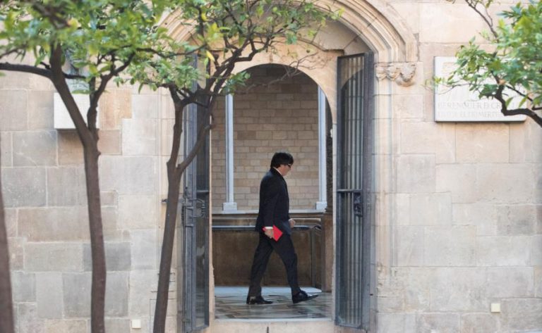 ALEGAÇÕES DIRIGIDAS AO SENADO AVISAM QUE A SITUAÇÃO NA CATALUNHA PODE AGRAVAR-SE