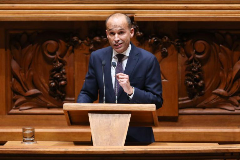 CDS DEFENDE UNIDADE MILITAR DE PROTEÇÃO CIVIL E REATIVAÇÃO DE GUARDAS FLORESTAIS