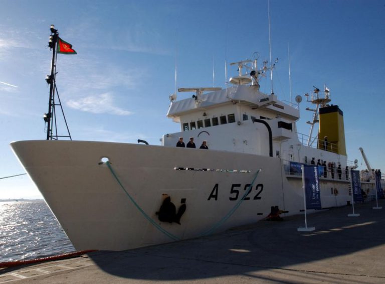 NAVIO D.CARLOS I, DA MARINHA PORTUGUESA CHEGOU A BISSAU PARA LEVANTAMENTO HIDROGRÁFICO