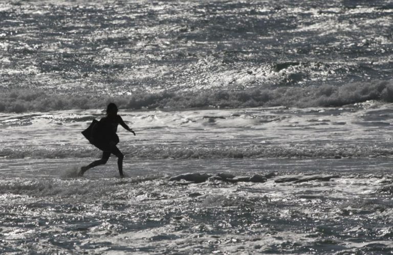 PORTUGUESA JOANA SCHENKER CAMPEÃ MUNDIAL DE BODYBOARD