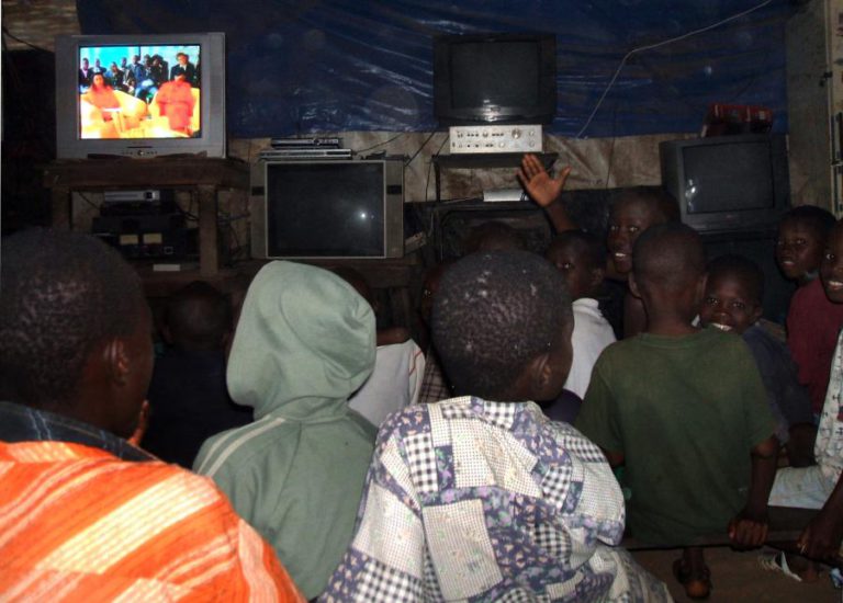 ÓRGÃOS DE COMUNICAÇÃO SOCIAL PÚBLICOS DA GUINÉ-BISSAU INICIARAM GREVE