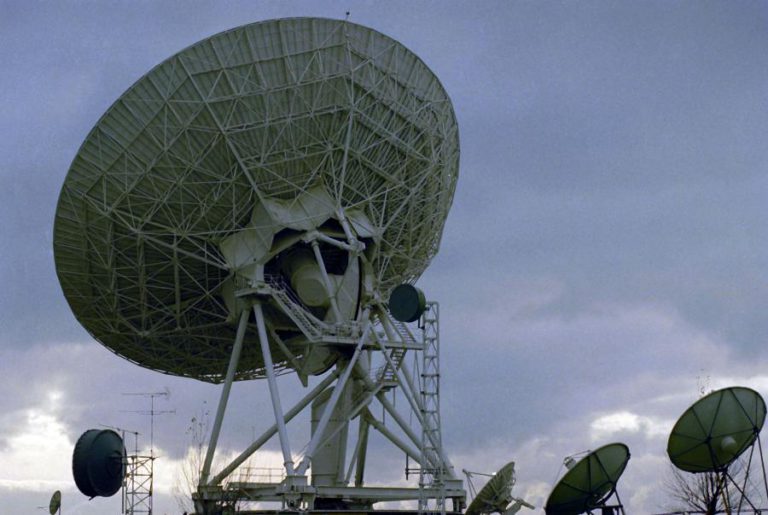 ANGOLA LANÇA CONCURSO PARA QUARTO OPERADOR DE TELECOMUNICAÇÕES