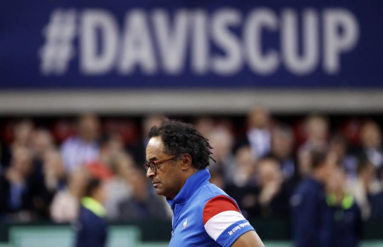 YANNICK NOAH DISTINGUIDO PELO SEU CONTRIBUTO NO DESENVOLVIMENTO DA TAÇA DAVIS