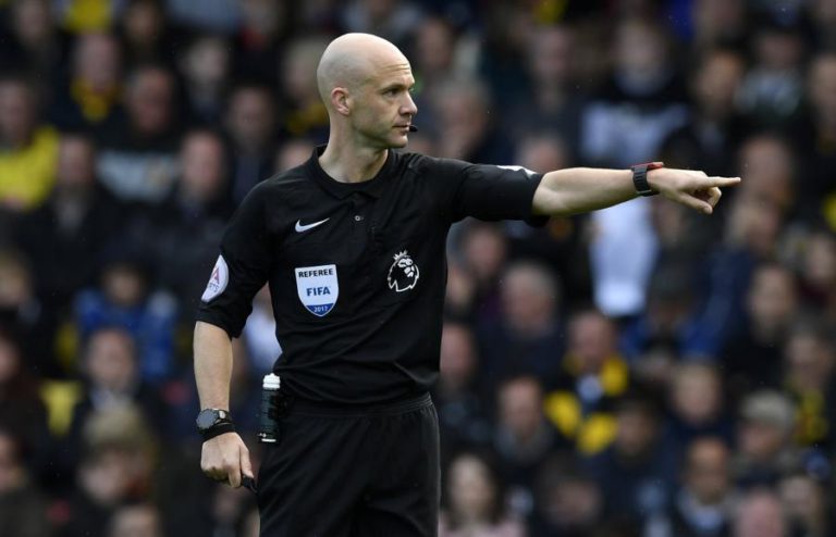 ÁRBITRO INGLÊS ANTHONY TAYLOR DIRIGE PORTUGAL-EUA