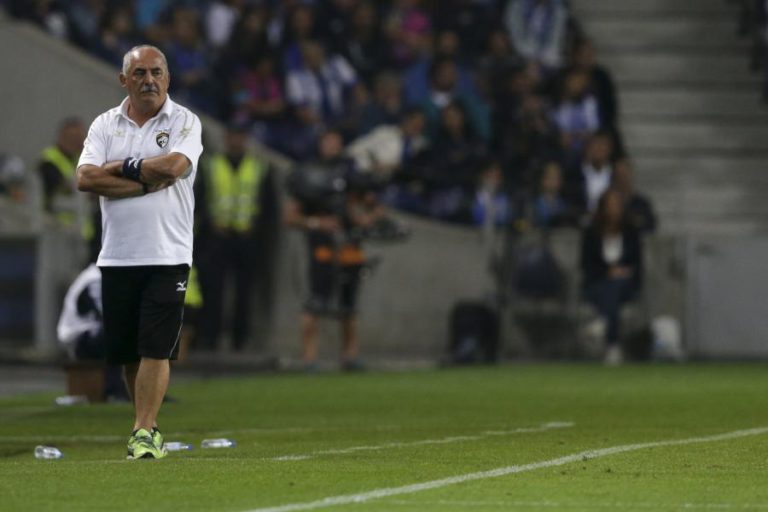 VÍTOR OLIVEIRA DIZ QUE PORTIMONENSE VAI DEFRONTAR O FC PORTO “SEM MEDO”