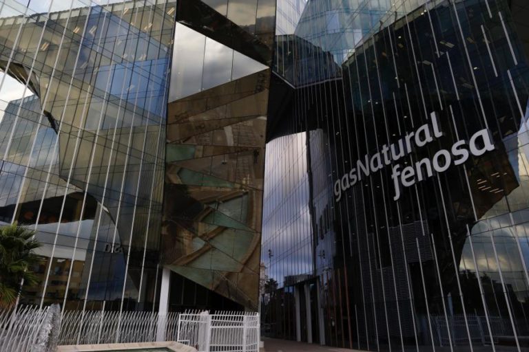 QUASE 2.000 EMPRESAS JÁ ABANDONARAM A CATALUNHA DESDE O REFERENDO INDEPENDENTISTA