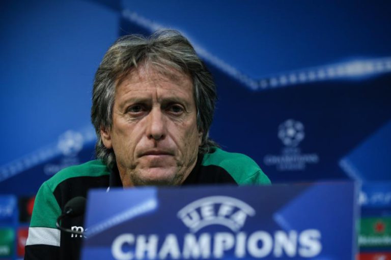 JORGE JESUS ASSUME FAVORITISMO, MAS PEDE CONCENTRAÇÃO PARA EVITAR SURPRESA GREGA
