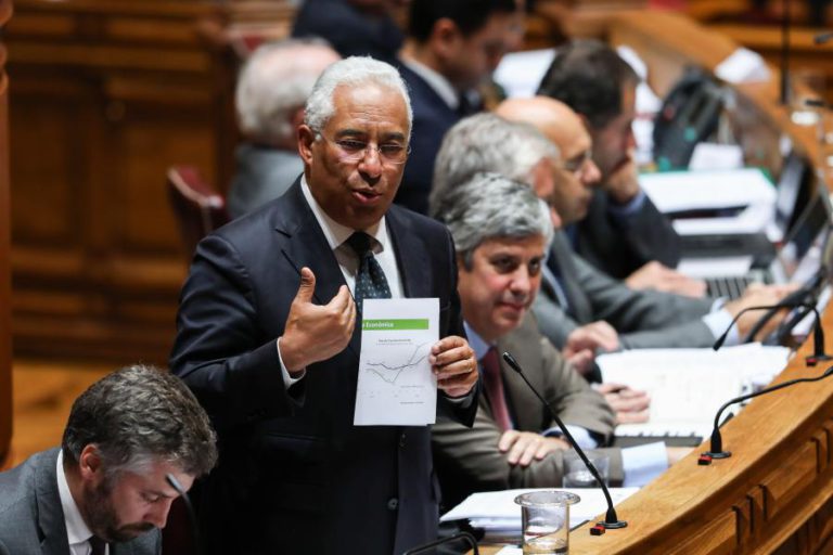 GOVERNO PREPARA COBERTURA ORÇAMENTAL PARA REFORÇO DE MEIOS E RECONSTRUÇÃO PÓS-INCÊNDIOS