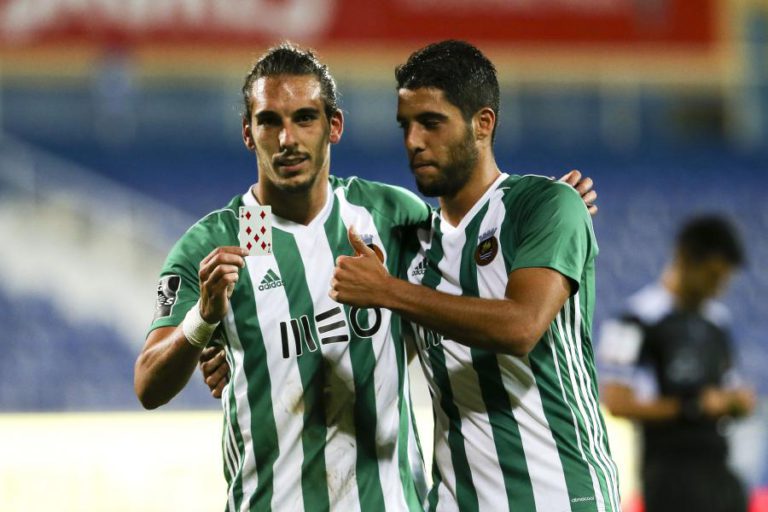 RIO AVE VENCE NO ESTORIL E SOBE AO SEXTO LUGAR DA LIGA