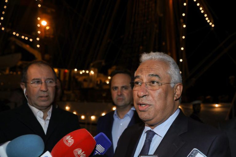 COSTA DIZ QUE GOVERNO ACOMPANHA SURTO DE LEGIONELLA COM GRANDE CONSTERNAÇÃO E PREOCUPAÇÃO