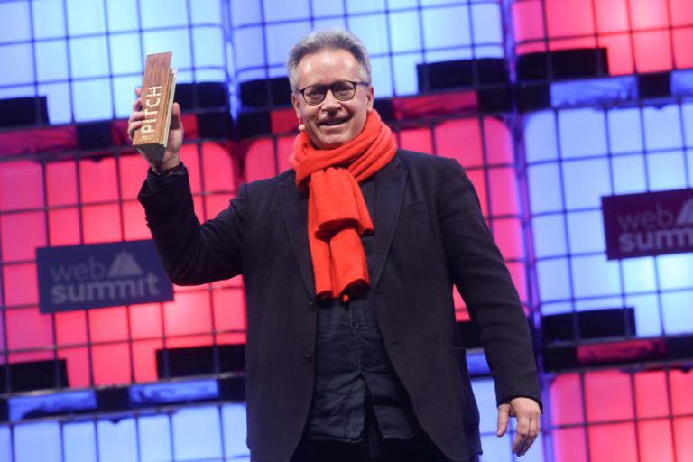 STARTUP VENCEDORA DA WEB SUMMIT JÁ TEM 8.700 RESERVAS DE ‘MINI FRIGORÍFICO’ PARA MEDICAMENTOS