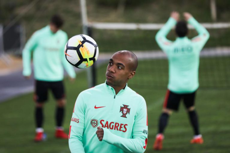 PORTUGAL FAZ ÚLTIMO TREINO E VIAJA PARA LEIRIA