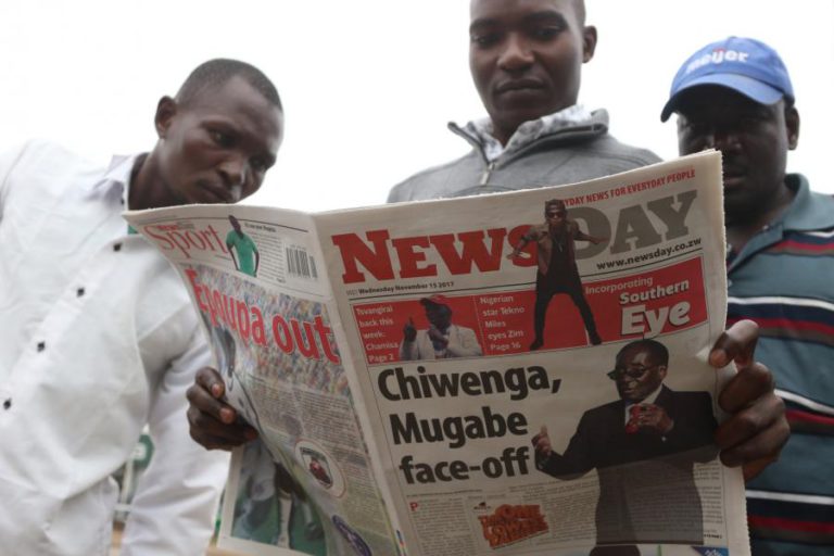 MINISTRO DA DEFESA DO ZIMBABUÉ DIZ QUE HÁ TENTATIVA DE “MUDANÇA DE REGIME FORÇADA”