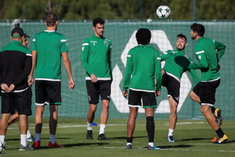 SPORTING PREPARA OLYMPIACOS COM MATHIEU E WILLIAM CARVALHO