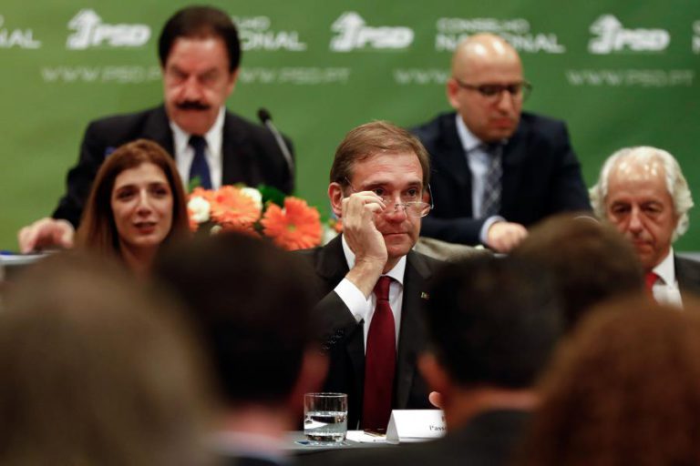 PASSOS ACUSA GOVERNO DE TER PERDIDO RUMO E DIZ QUE PSD  TERÁ TEMPO PARA SE AFIRMAR COMO ALTERNATIVA