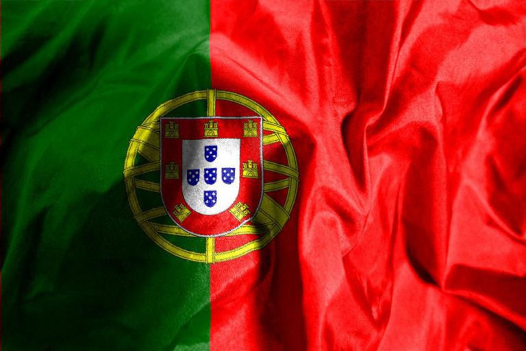 FITCH TIRA PORTUGAL DO LIXO AO SUBIR RATING EM DOIS NÍVEIS