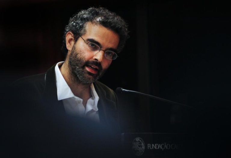 ESCRITOR GONÇALO M. TAVARES VENCE PRÉMIO LITERÁRIO VERGÍLIO FERREIRA 2018