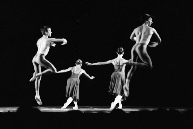 LIVRO SOBRE 40 ANOS DA COMPANHIA NACIONAL DE BAILADO LANÇADO NA TERÇA-FEIRA