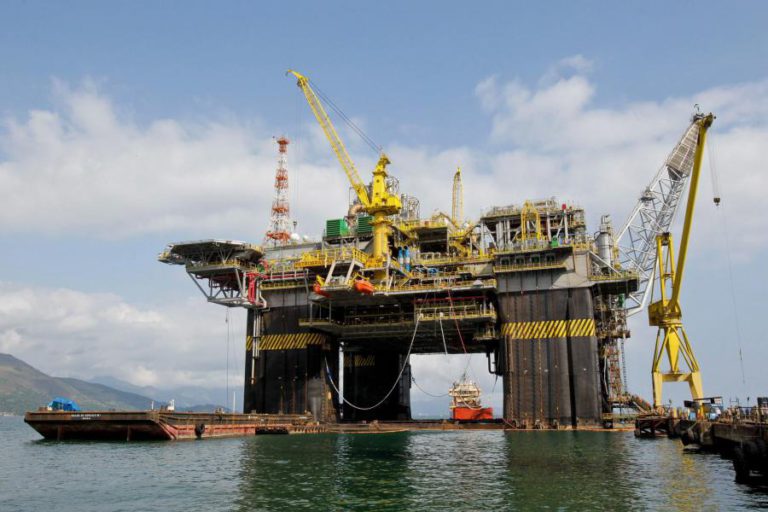 CUSTOS DE EXPLORAÇÃO DE PETRÓLEO EM ANGOLA CAÍRAM 30% DESDE 2014 – WOODMACKENZIE
