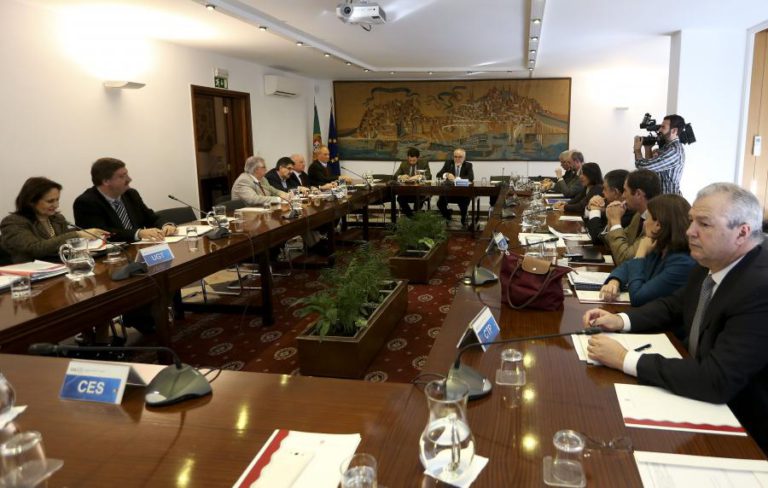 GOVERNO E PARCEIROS SOCIAIS DISCUTEM NA 3.ª FEIRA VALOR DO SALÁRIO MÍNIMO PARA 2018