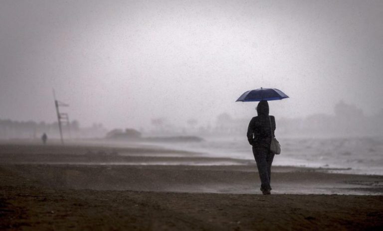 PREVISÃO DE CHUVA FORTE PARA SEIS DISTRITOS DO CONTINENTE