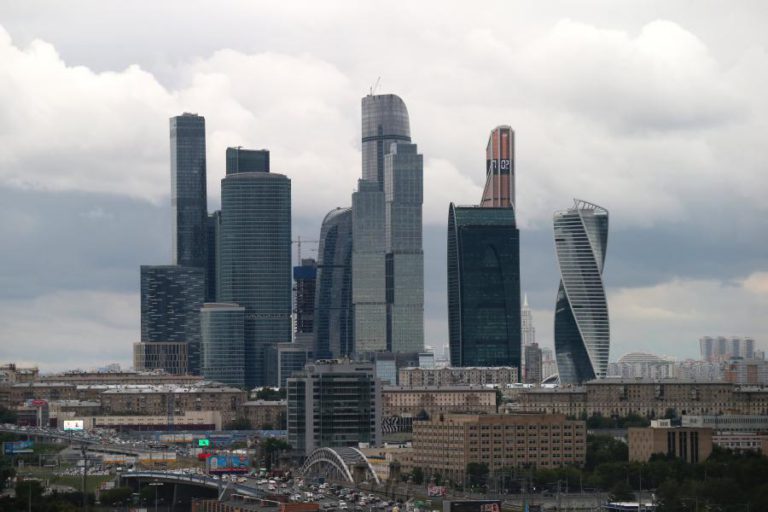 PELO MENOS QUATRO MORTOS E 15 FERIDOS EM ATROPELAMENTO EM MOSCOVO