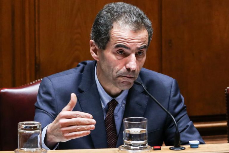 REGULAMENTAÇÃO SALARIAL DO EMPREGO CIENTÍFICO PUBLICADA NOS PRÓXIMOS DIAS – MINISTRO
