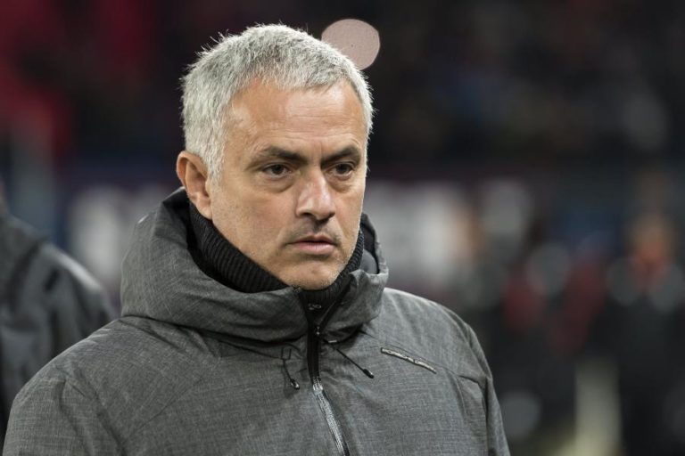 ‘BOXING DAY’ AMARGO PARA MOURINHO COM EMPATE 2-2 DO UNITED FRENTE AO BURNLEY