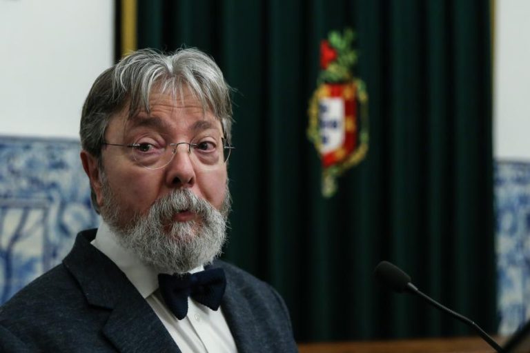 CRUZ VERMELHA VAI ATRIBUIR DONATIVOS DE MEIO MILHÃO DE EUROS ATÉ AO NATAL ÀS VÍTIMAS DOS INCÊNDIOS