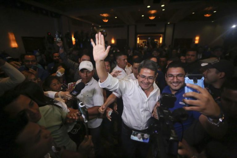 TRIBUNAL DECLARA HERNANDEZ PRESIDENTE DAS HONDURAS, OPOSIÇÃO NÃO RECONHECE RESULTADOS