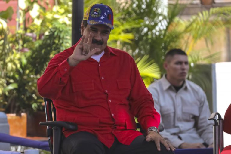 MADURO ACUSOU PORTUGAL DE SABOTAR A IMPORTAÇÃO DE PERNIL DE PORCO