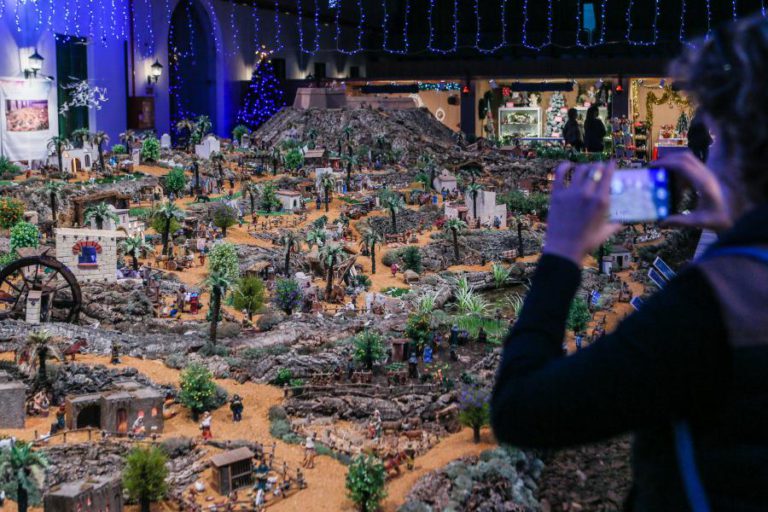 AUTOR DO PRESÉPIO GIGANTE DE VILA REAL DE SANTO ANTÓNIO ESPERA 30.000 VISITAS