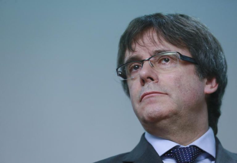 PUIGDEMONT PEDE À UE QUE ESCUTE CIDADÃOS CATALÃOS