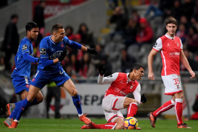 SPORTING DE BRAGA VENCE BELENENSES E APROXIMA-SE DO BENFICA