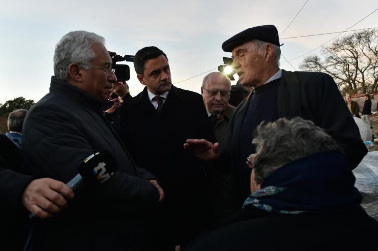 ANTÓNIO COSTA DIZ QUE É “INSPIRADOR” ASSISTIR À SOLIDARIEDADE DOS PORTUGUESES