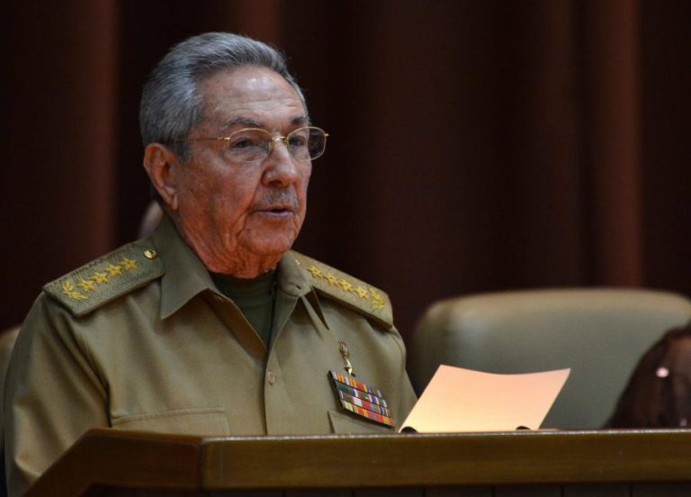 PRESIDENTE DE CUBA CLASSIFICA DE “GRAVE E IRRACIONAL” RETROCESSO NA RELAÇÃO COM EUA