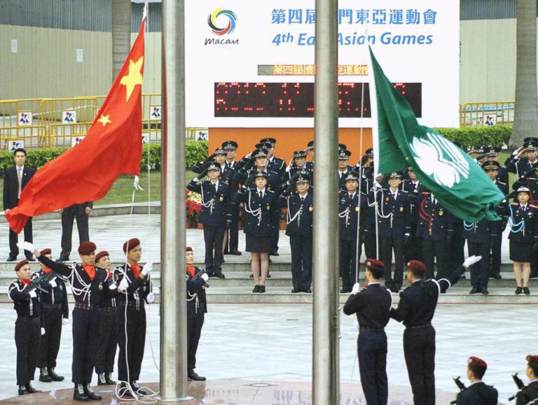 PROPOSTA RELATIVA À ADAPTAÇÃO DA LEI DO HINO DA CHINA A MACAU COM VERSÃO PRELIMINAR