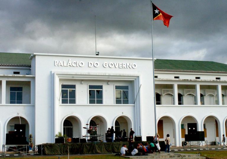 PRESIDENTE DO PARLAMENTO TIMORENSE DÁ 30 DIAS AO GOVERNO PARA REAPRESENTAR PROGRAMA