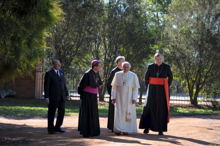 INVESTIGAÇÃO AUSTRALIANA RECOMENDA FIM DO CELIBATO NA IGREJA CATÓLICA