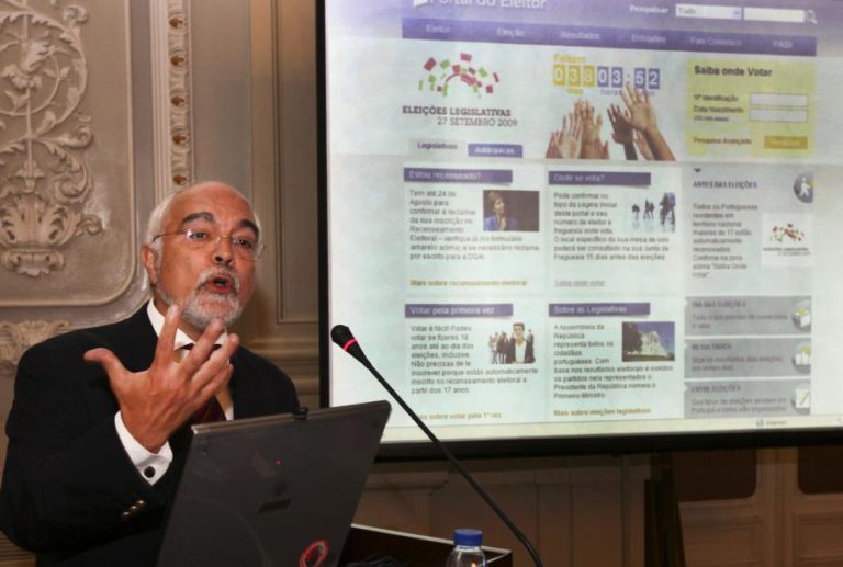 MP ACUSA EX-SECRETÁRIOS DE ESTADO JOSÉ MAGALHÃES E CONDE RODRIGUES DE PECULATO