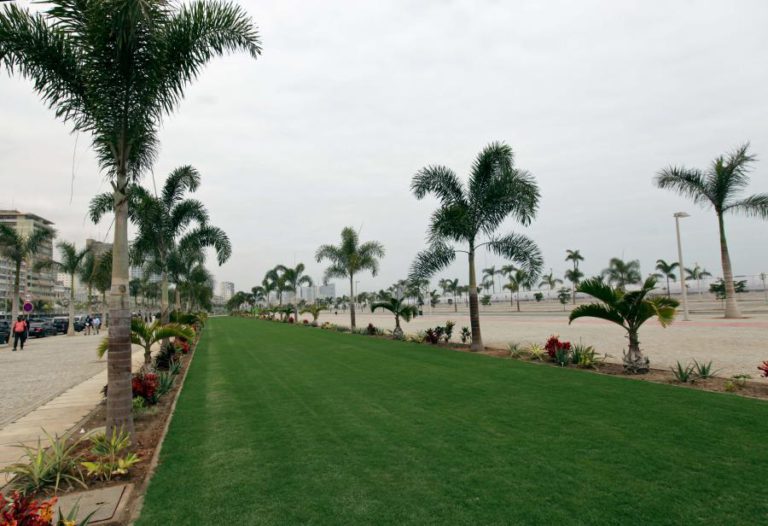 OBRA DA NOVA MARGINAL DE LUANDA ARRANCA ESTE ANO COM INFRAESTRUTURAS COSTEIRAS