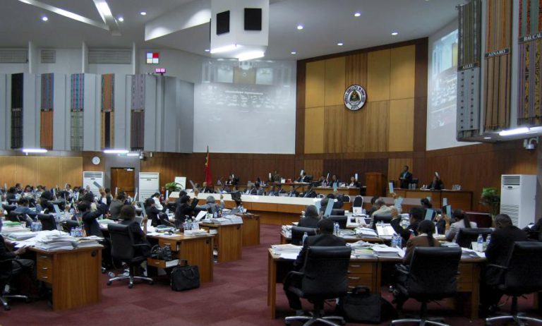 PARLAMENTO TIMORENSE SEM SESSÕES PLENÁRIAS QUE SÓ DEVEM SER RETOMADAS NO FIM DO MÊS
