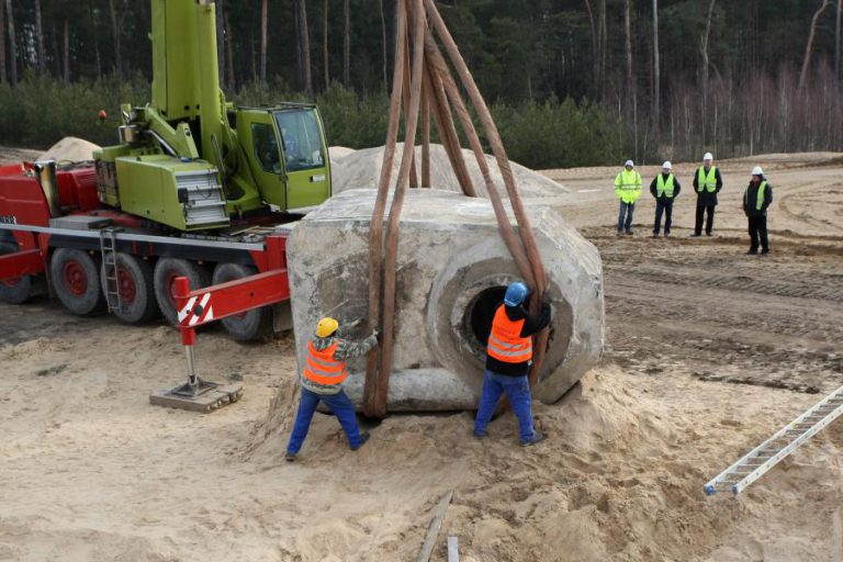 PRODUÇÃO NA CONSTRUÇÃO SOBE EM NOVEMBRO NA ZONA EURO E UE