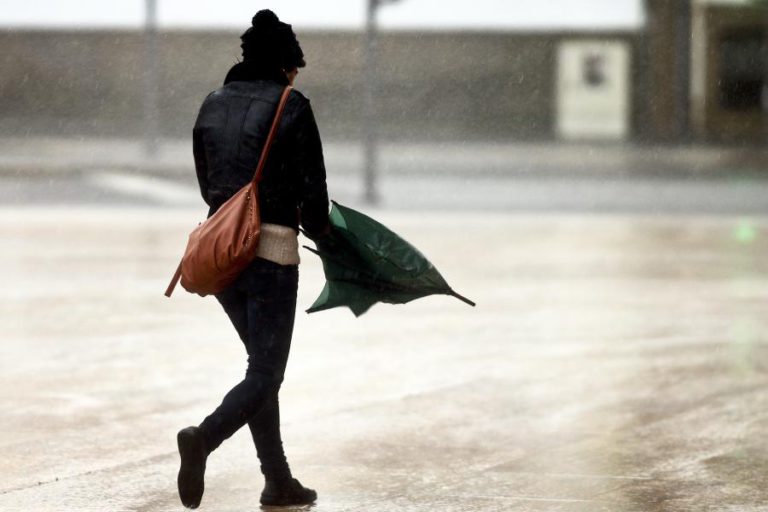 CHUVA E VENTO FORTE, AGITAÇÃO MARÍTIMA E QUEDA DE NEVE HOJE DE MANHÃ