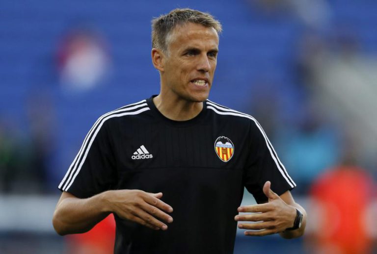 EX-INTERNACIONAL PHIL NEVILLE É O NOVO SELECIONADOR FEMININO DE INGLATERRA