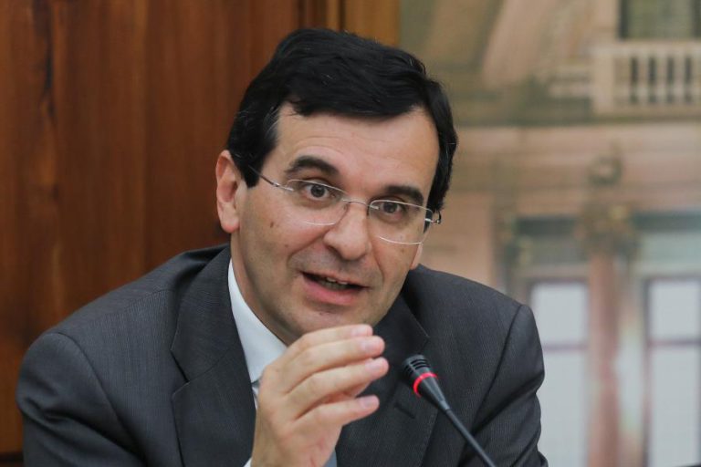 GOVERNO REVERTE HOSPITAL DE CASCAIS PARA SNS SE CONCORRENTES NÃO CUMPRIREM CONCURSO