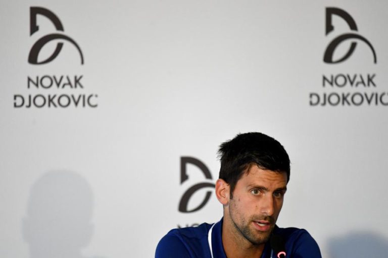 TENISTA SÉRVIO DJOKOVIC AINDA NÃO SABE SE JOGA OPEN DA AUSTRÁLIA