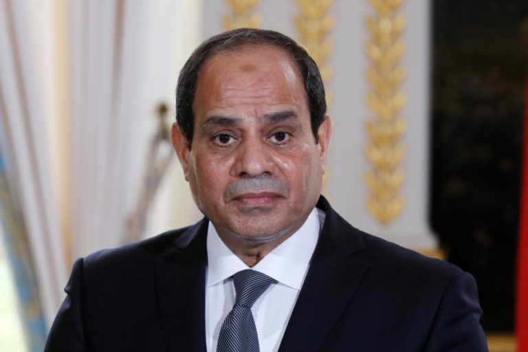 ABDEL FATTAH AL-SISI VAI RECANDIDATAR-SE À PRESIDÊNCIA DO EGIPTO