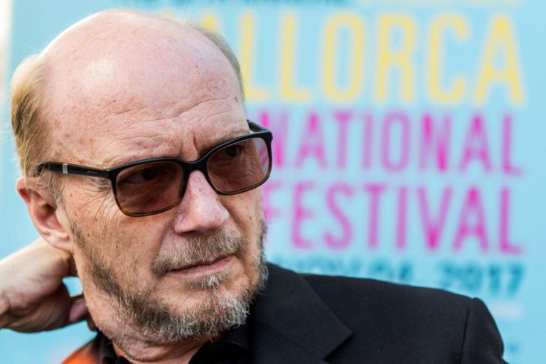 QUATRO MULHERES ACUSAM CINEASTA PAUL HAGGIS DE CRIMES DE ASSÉDIO E VIOLAÇÃO